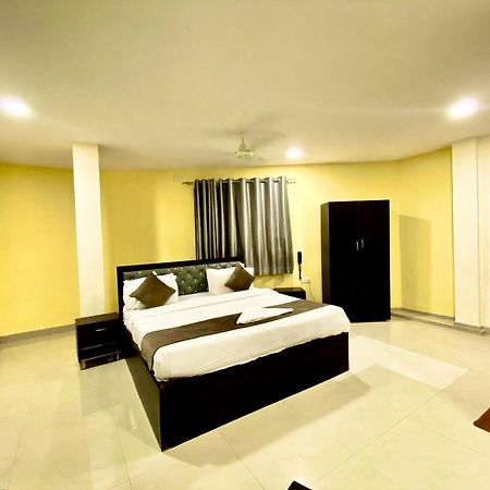 Hotel Sky Park เชมชาบัด ภายนอก รูปภาพ